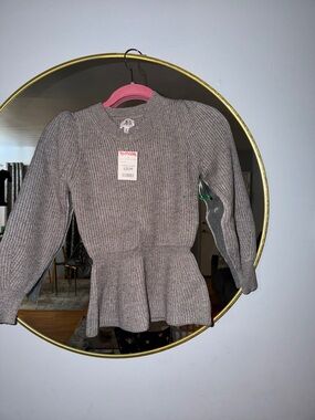 T.J.Maxx Gray Ribbed Sweater Top